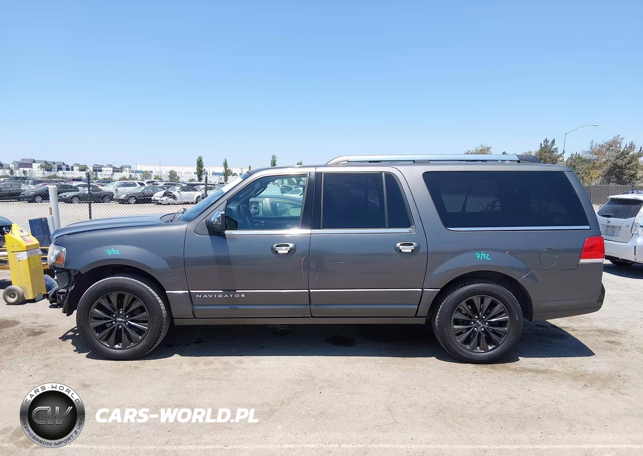 2015 Lincoln Navigator L VIN:5LMJJ3JT0FEJ03175 - 15