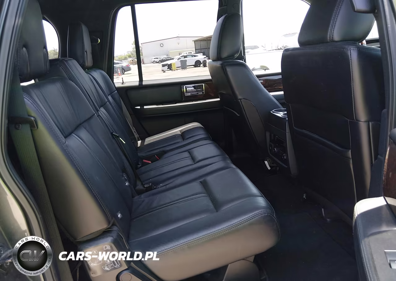 2015 Lincoln Navigator L VIN:5LMJJ3JT0FEJ03175 - 8