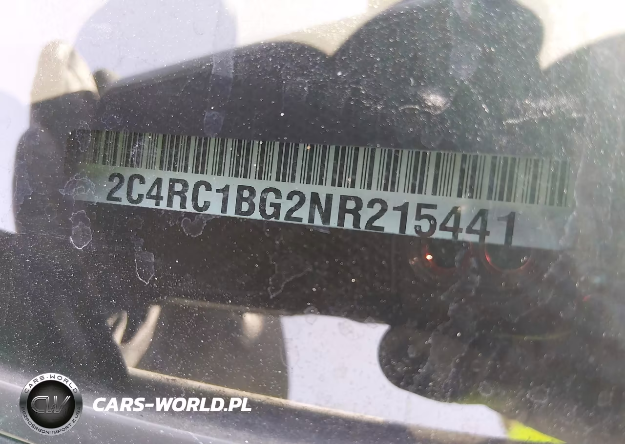 2022 Chrysler Pacifica Touring L VIN:2C4RC1BG2NR215441 - 9