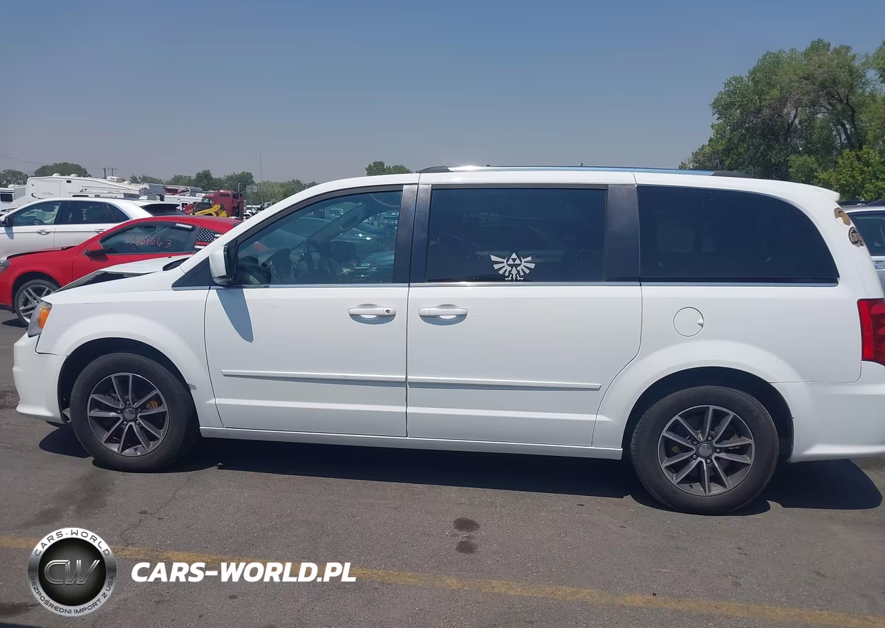 2017 Dodge Grand Caravan Sxt VIN:2C4RDGCG9HR573607 - 14