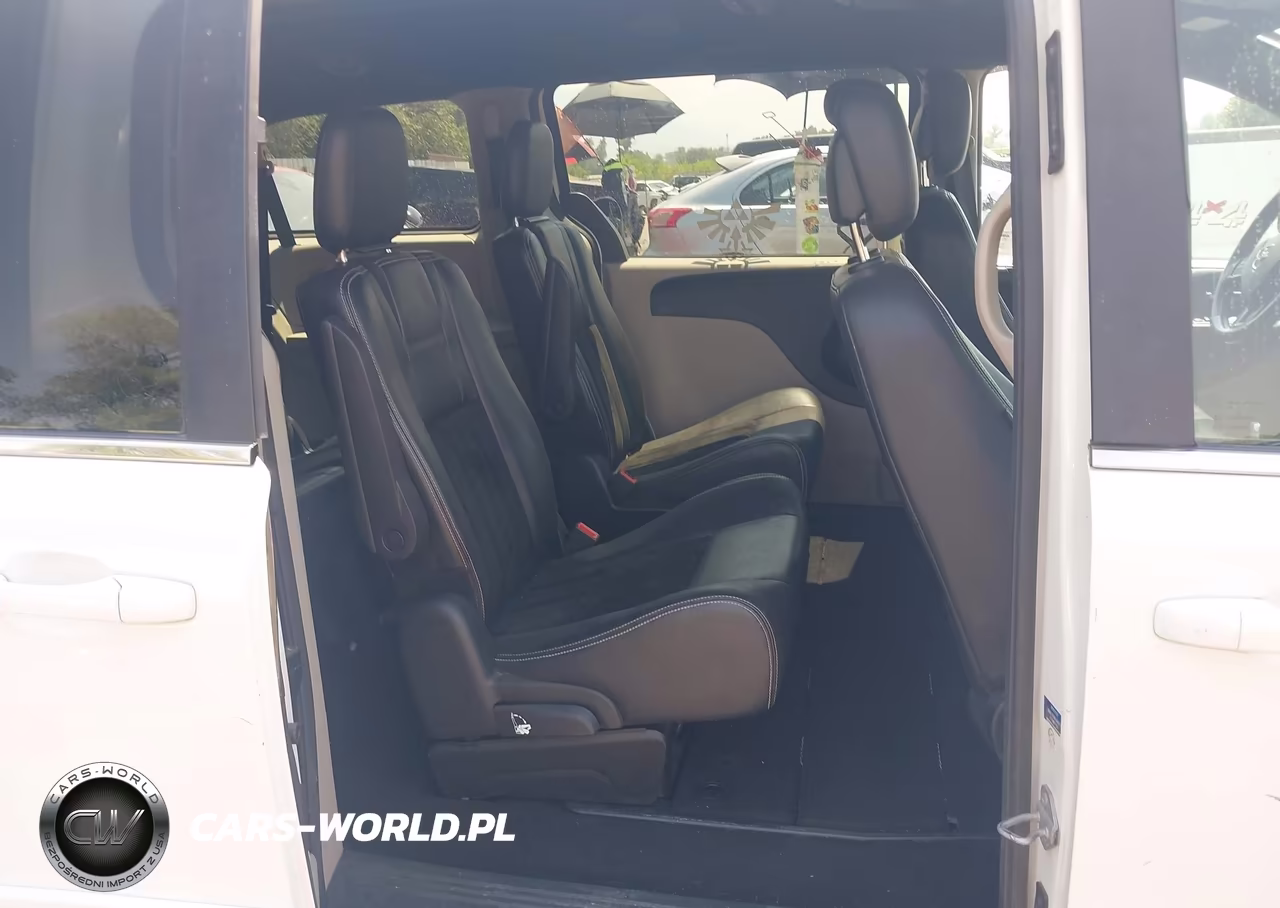 2017 Dodge Grand Caravan Sxt VIN:2C4RDGCG9HR573607 - 8