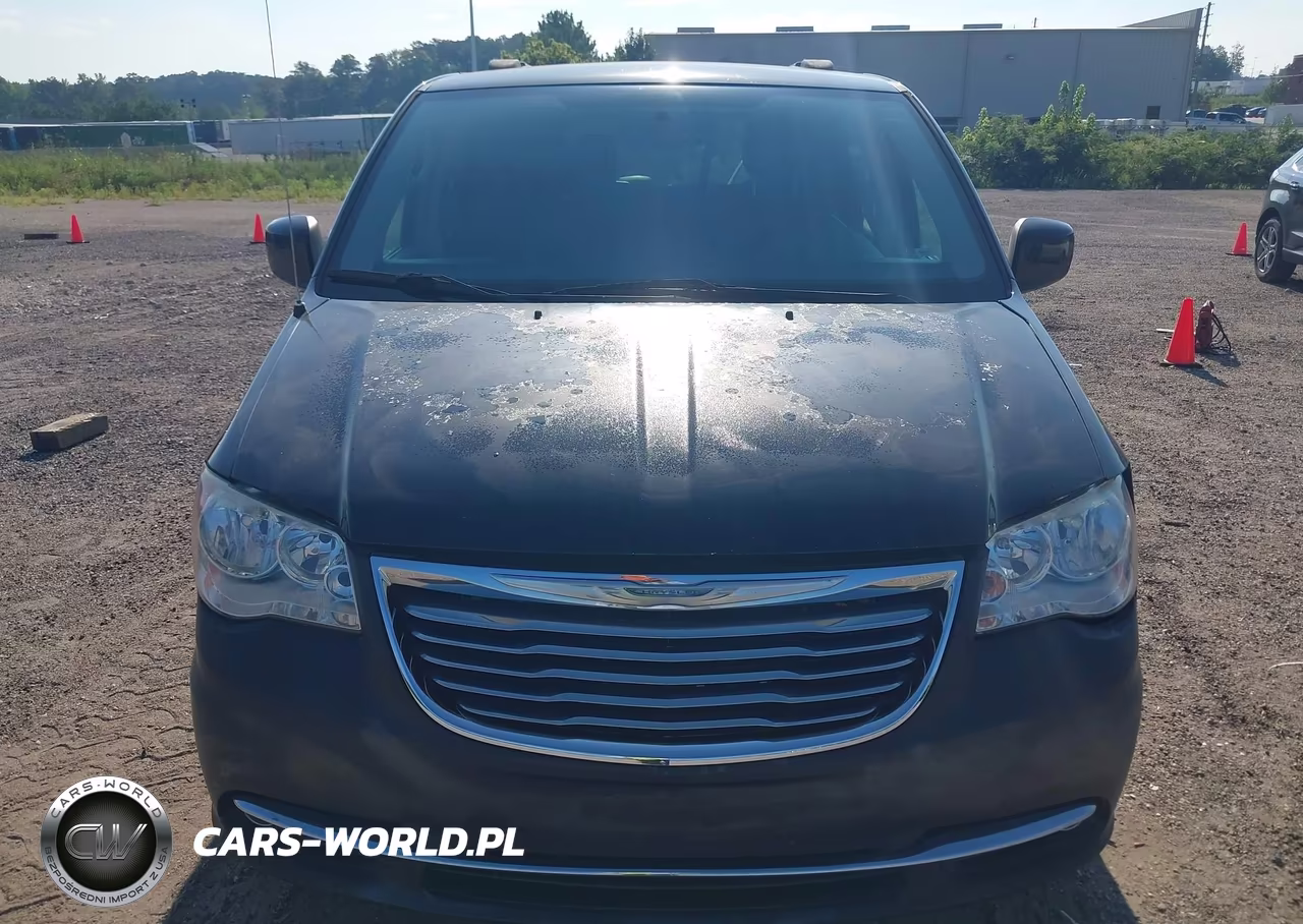2016 Chrysler Town & Country Touring VIN:2C4RC1BG2GR198403 - 12