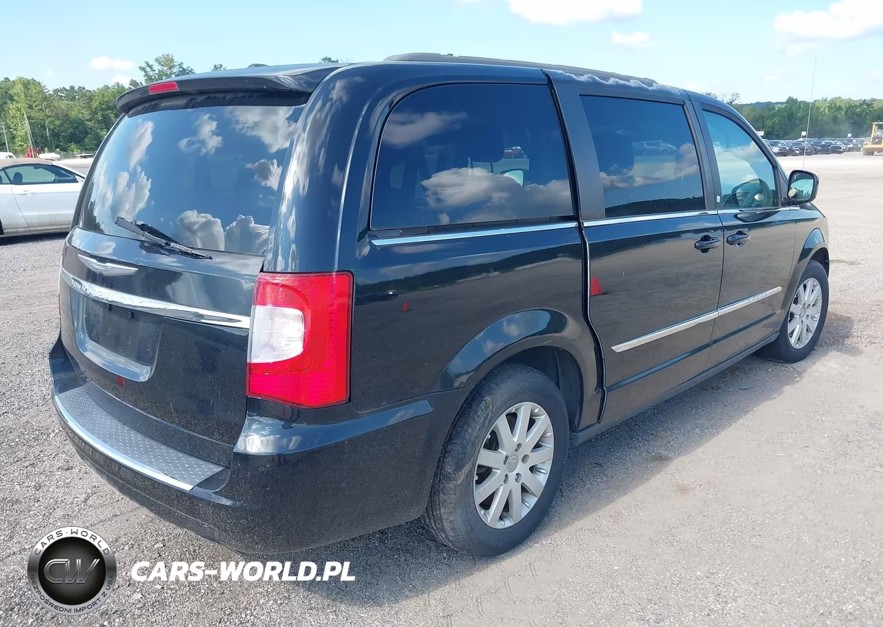 2016 Chrysler Town & Country Touring VIN:2C4RC1BG2GR198403 - 4