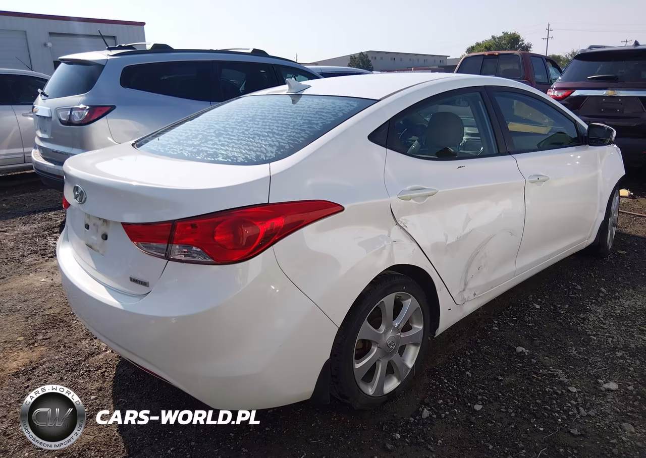 2013 Hyundai Elantra Limited VIN:5NPDH4AEXDH402659 - 4