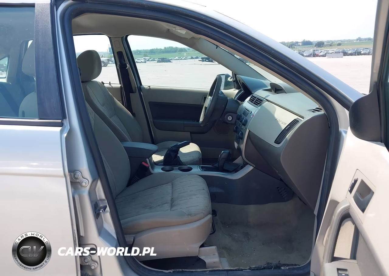 2009 Ford Focus Se VIN:1FAHP35N19W245524 - 5