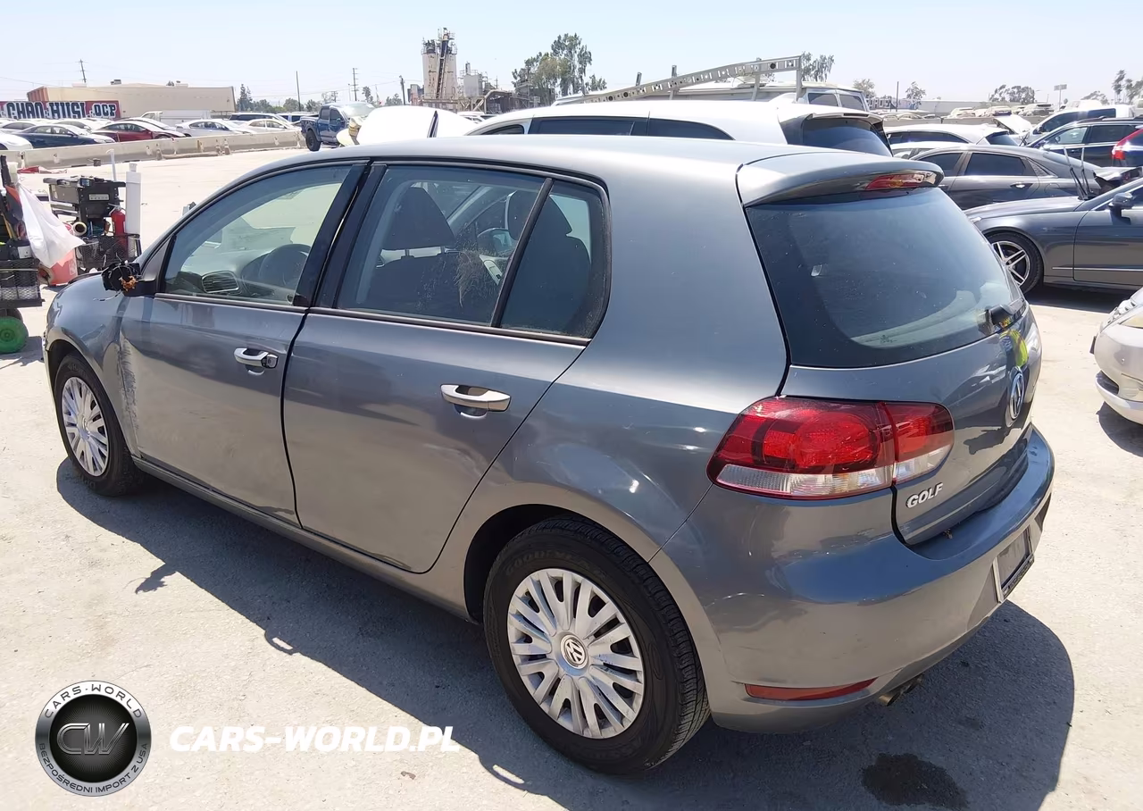 2013 Volkswagen Golf 2.5L 4-Door VIN:WVWDB7AJ6DW125566 - 3