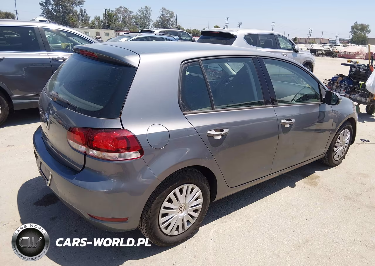 2013 Volkswagen Golf 2.5L 4-Door VIN:WVWDB7AJ6DW125566 - 4