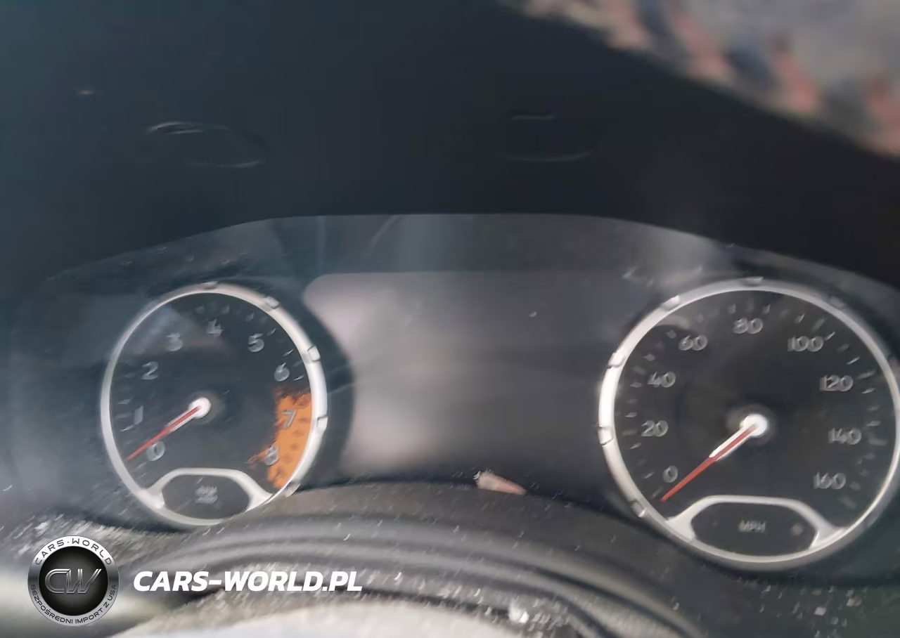 2017 Jeep Renegade Trailhawk VIN:ZACCJBCB7HPE87352 - 7