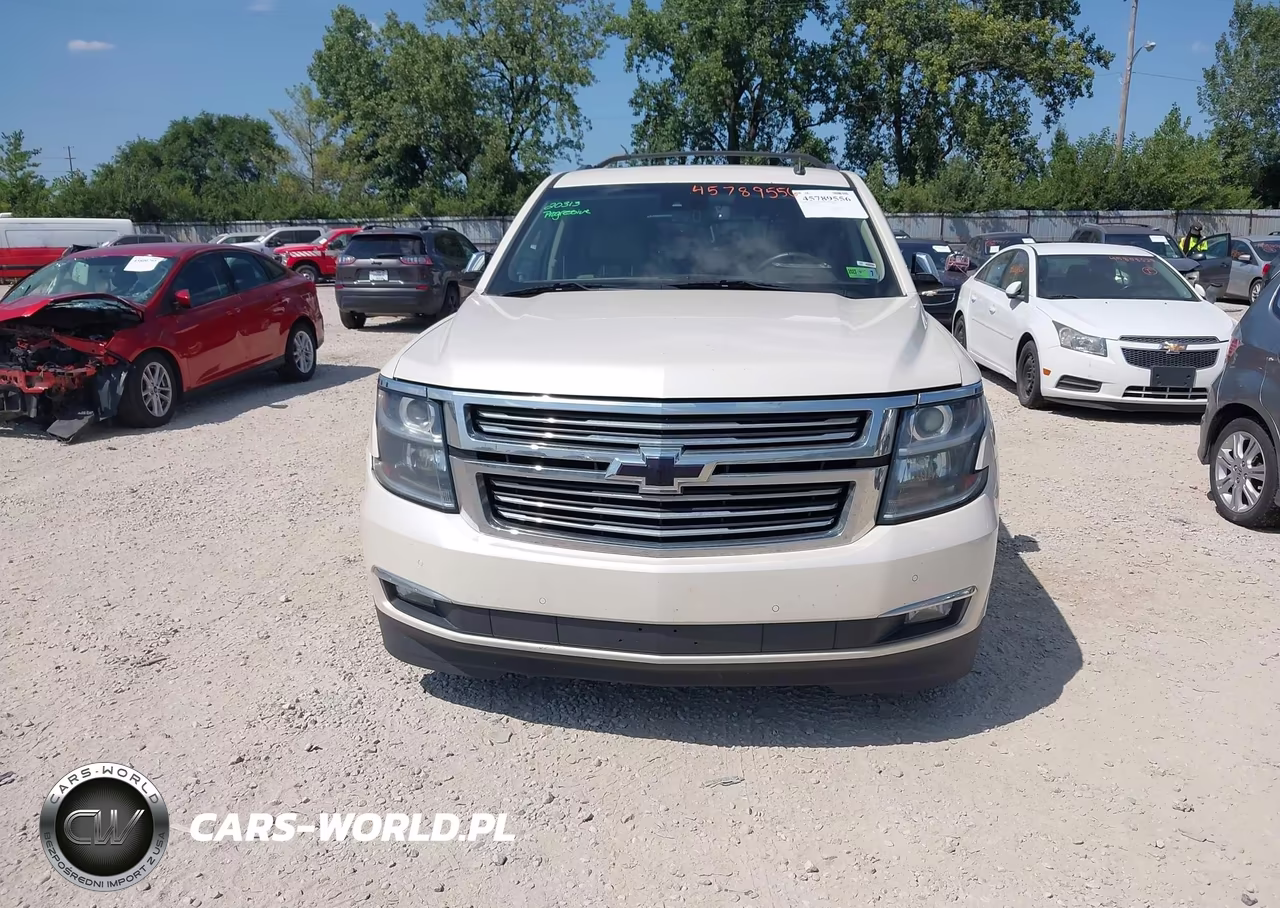 2015 Chevrolet Tahoe Ltz VIN:1GNSKCKC2FR173915 - 13