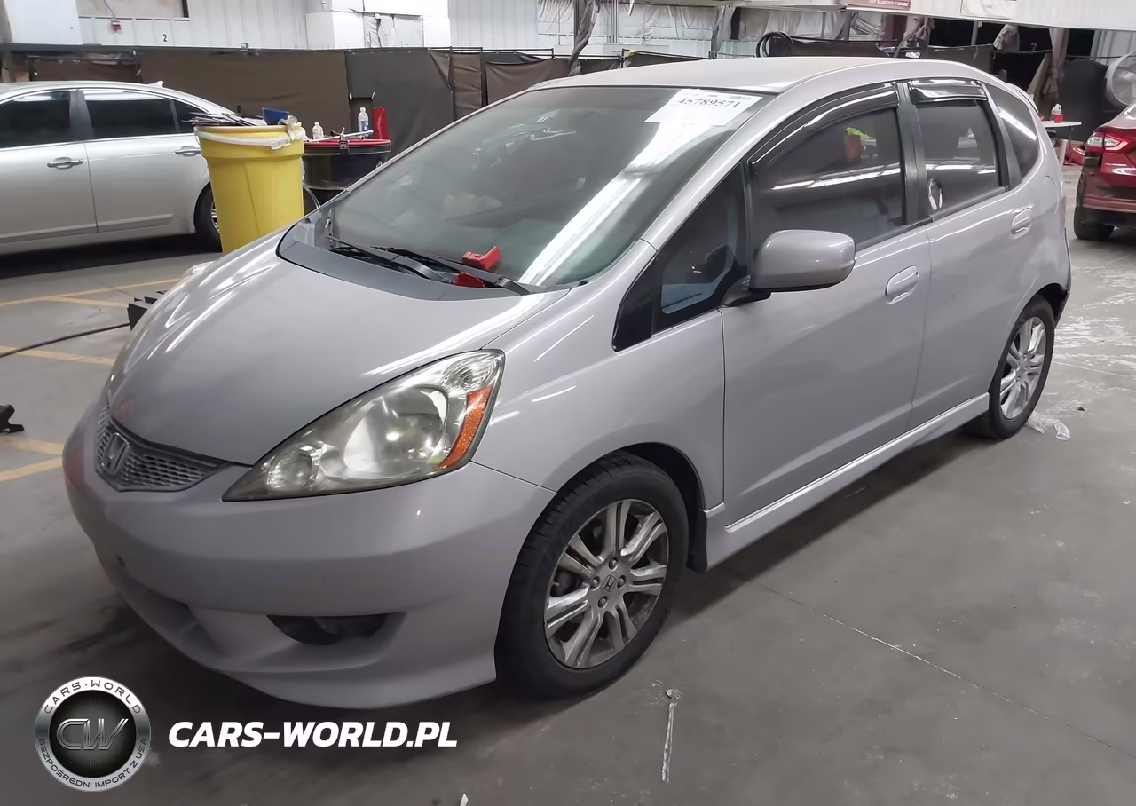 2010 Honda Fit Sport VIN:JHMGE8G45AS027741 - 2