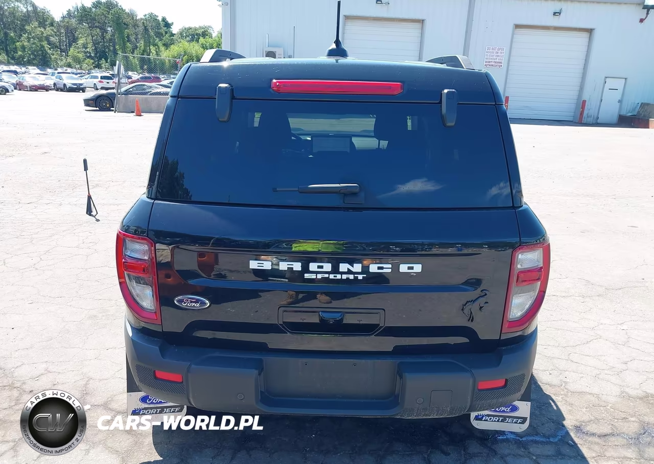 2025 Ford Bronco Sport Big Bend VIN:3FMCR9BN8SRE59887 - 16