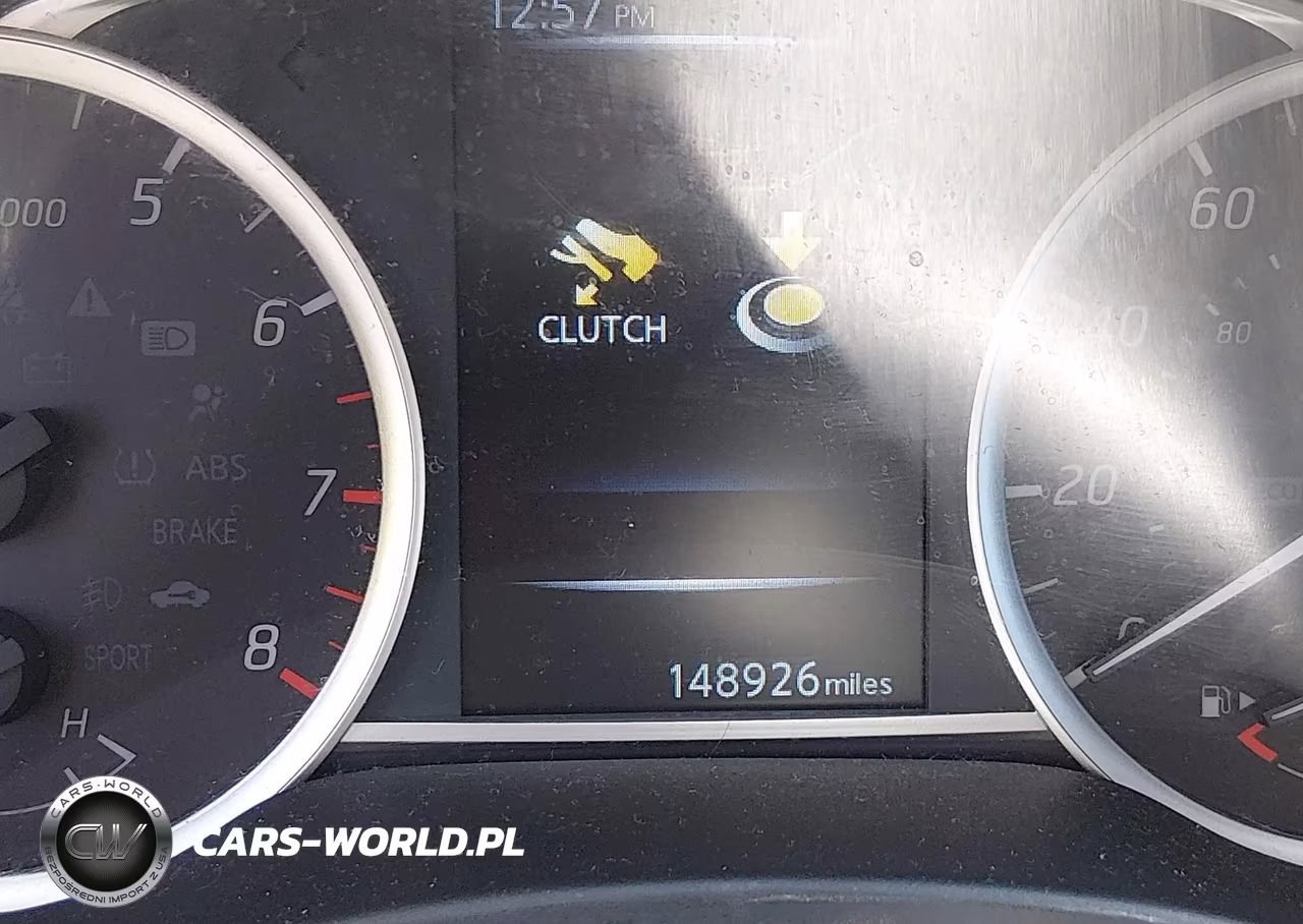 2017 Nissan Sentra Sr Turbo VIN:3N1CB7AP9HY221080 - 15