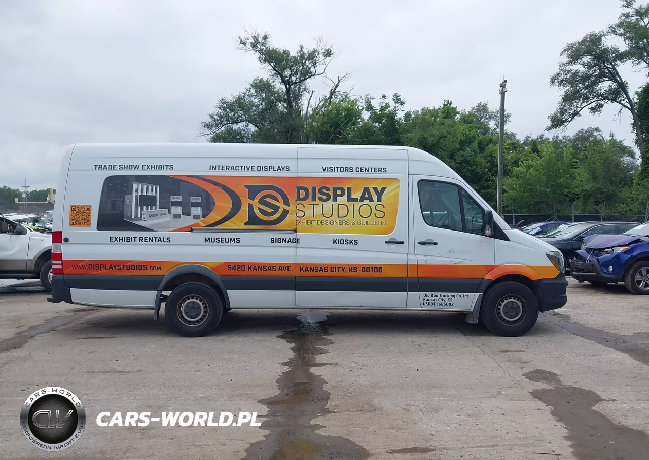 2016 Mercedes-Benz Sprinter 2500 High Roof VIN:WD3PE8DD5GP339439 - 13