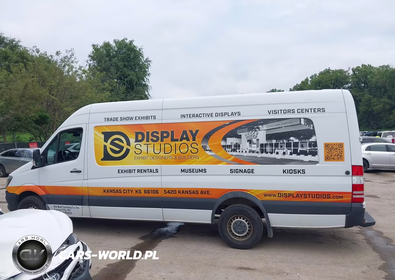 2016 Mercedes-Benz Sprinter 2500 High Roof VIN:WD3PE8DD5GP339439 - 14