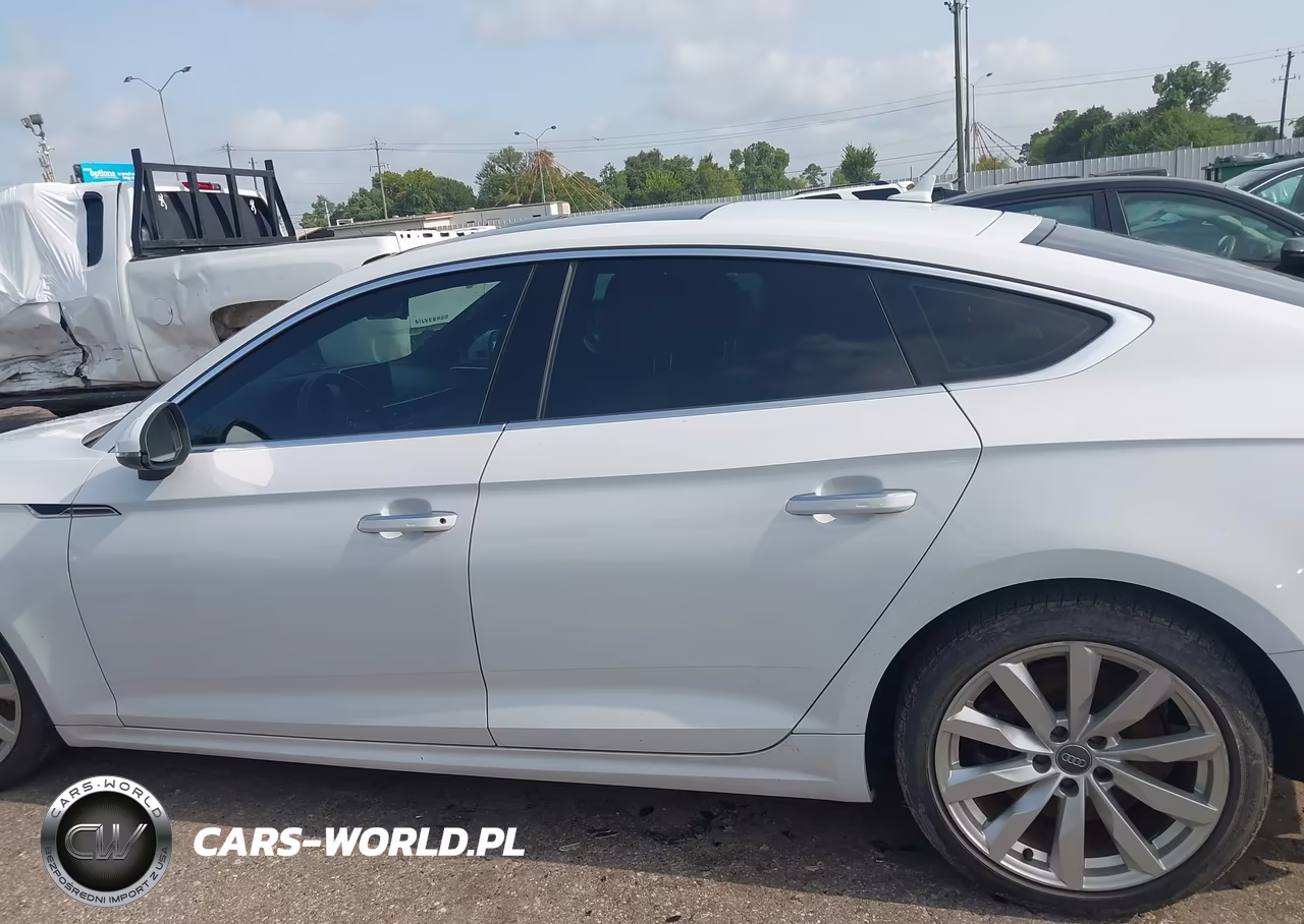 2018 Audi A5 2.0T Premium VIN:WAUBNCF57JA022827 - 13
