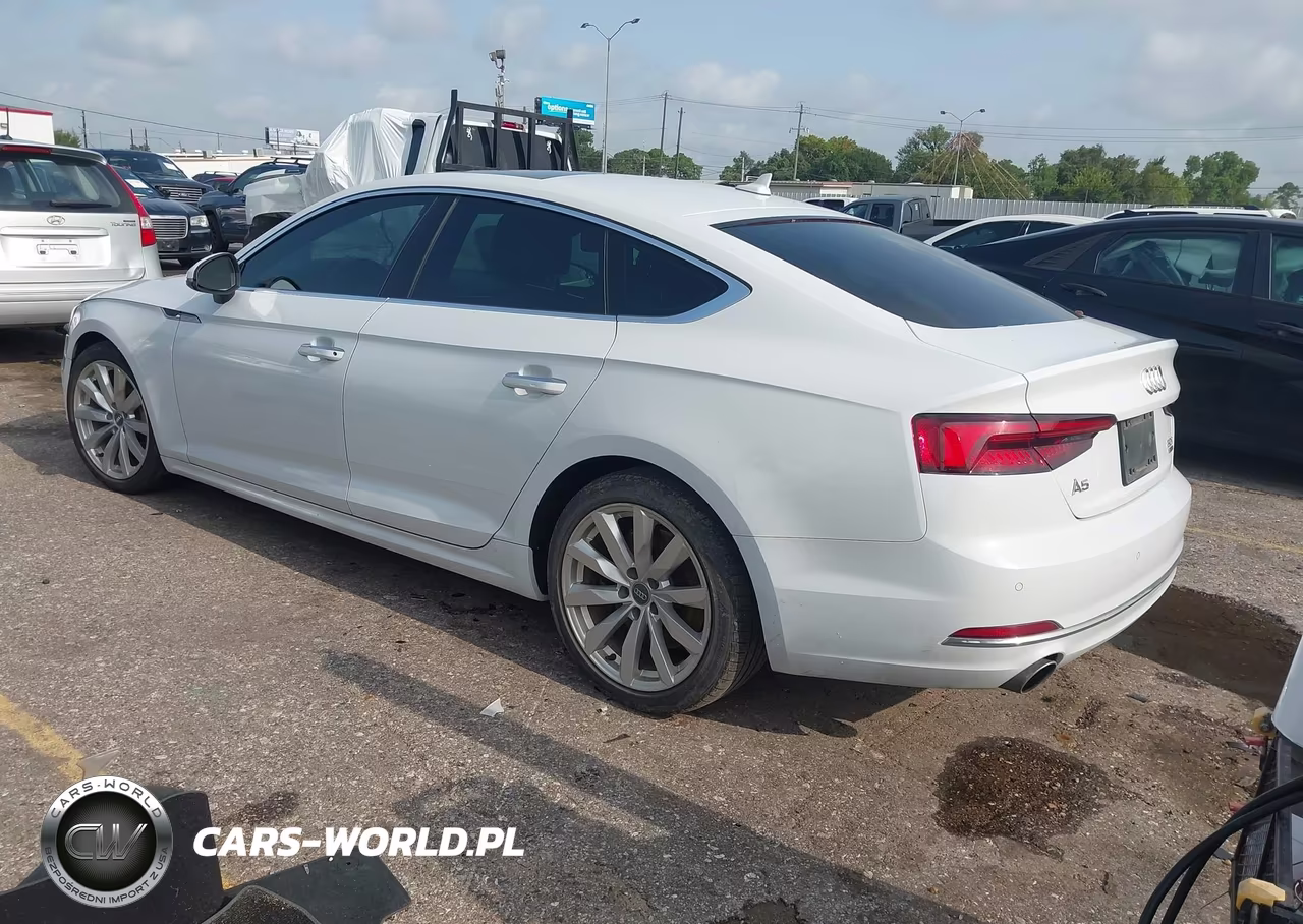 2018 Audi A5 2.0T Premium VIN:WAUBNCF57JA022827 - 3