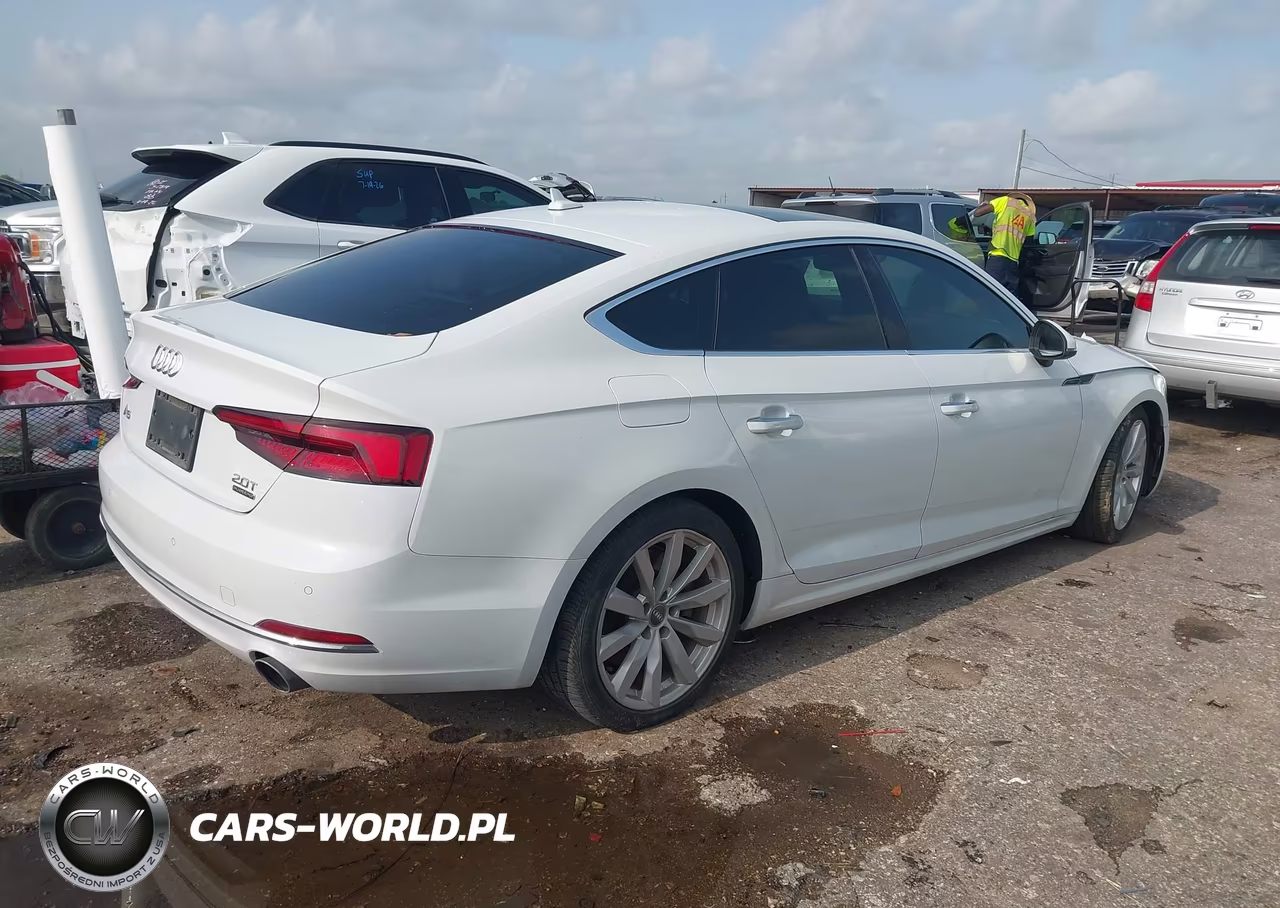 2018 Audi A5 2.0T Premium VIN:WAUBNCF57JA022827 - 4