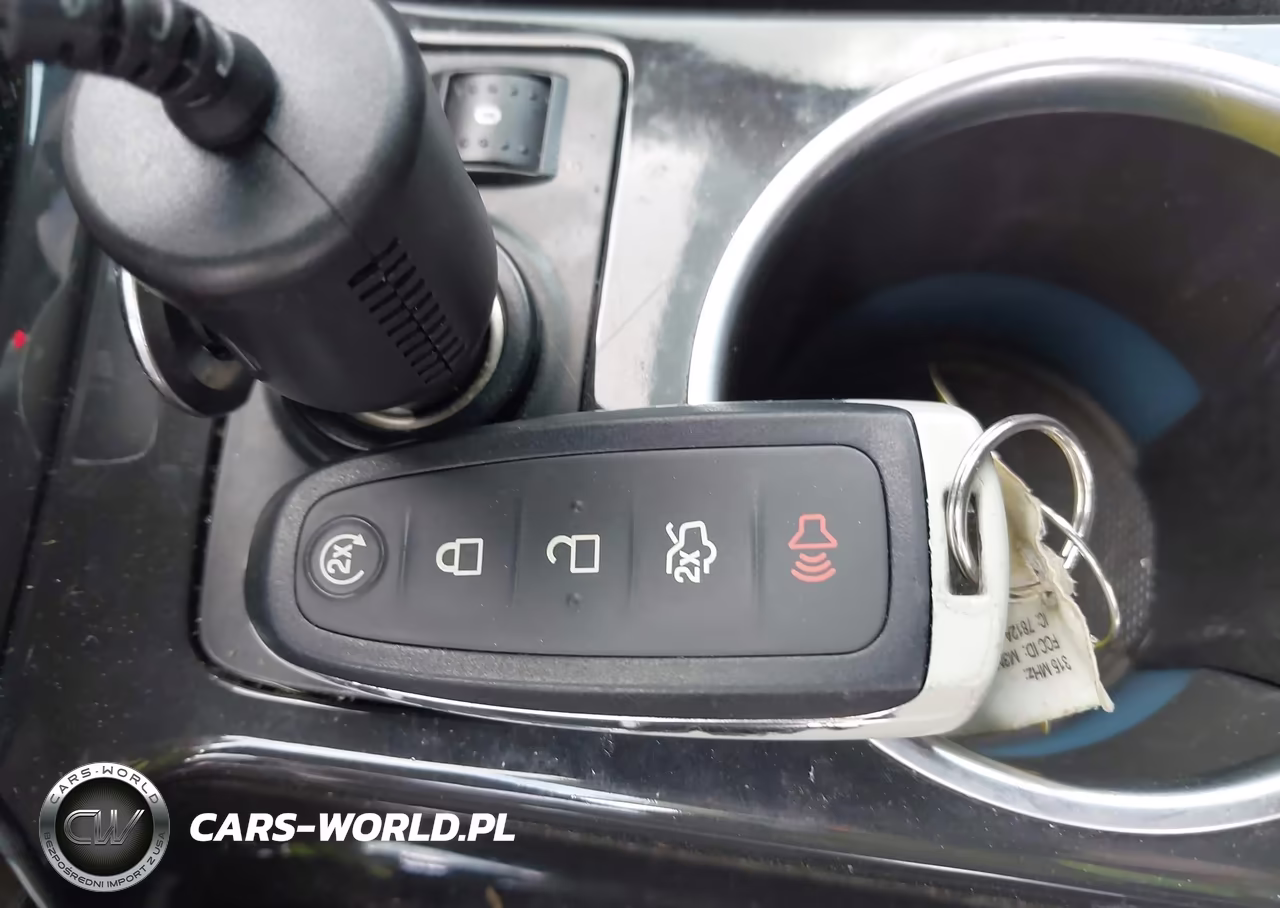2014 Ford Escape Titanium VIN:1FMCU0J9XEUE25333 - 11