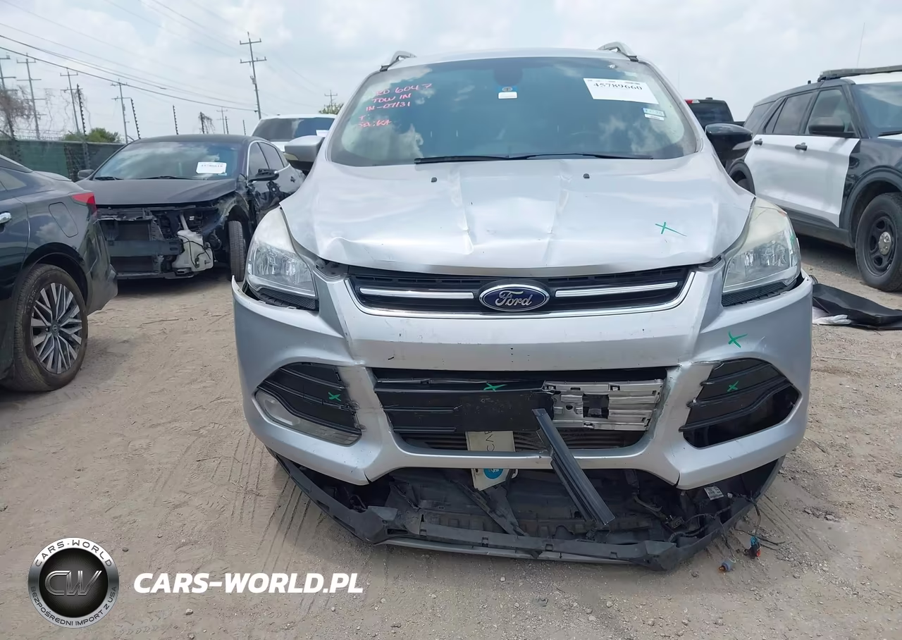 2014 Ford Escape Titanium VIN:1FMCU0J9XEUE25333 - 13