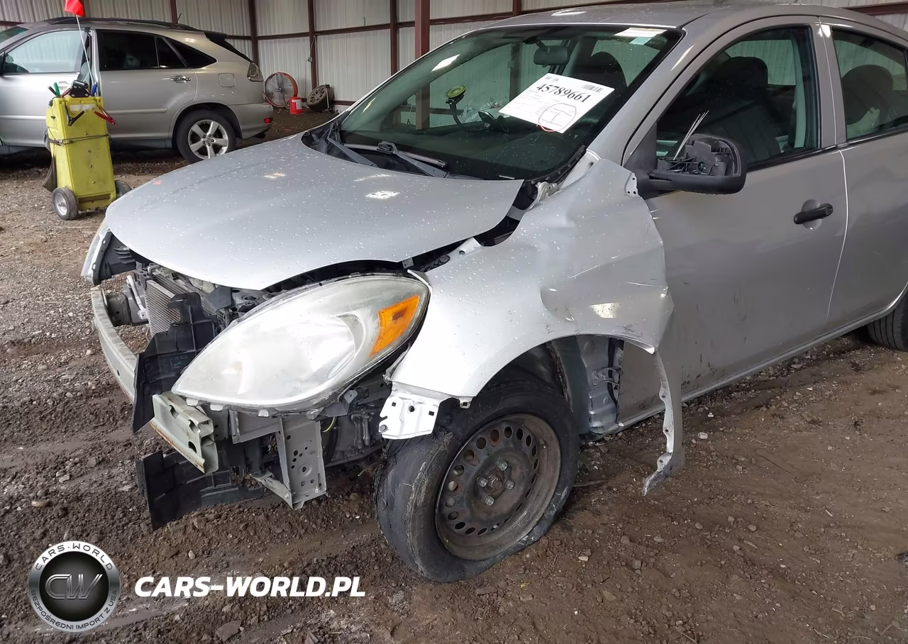 2013 Nissan Versa 1.6 S VIN:3N1CN7AP3DL845875 - 6