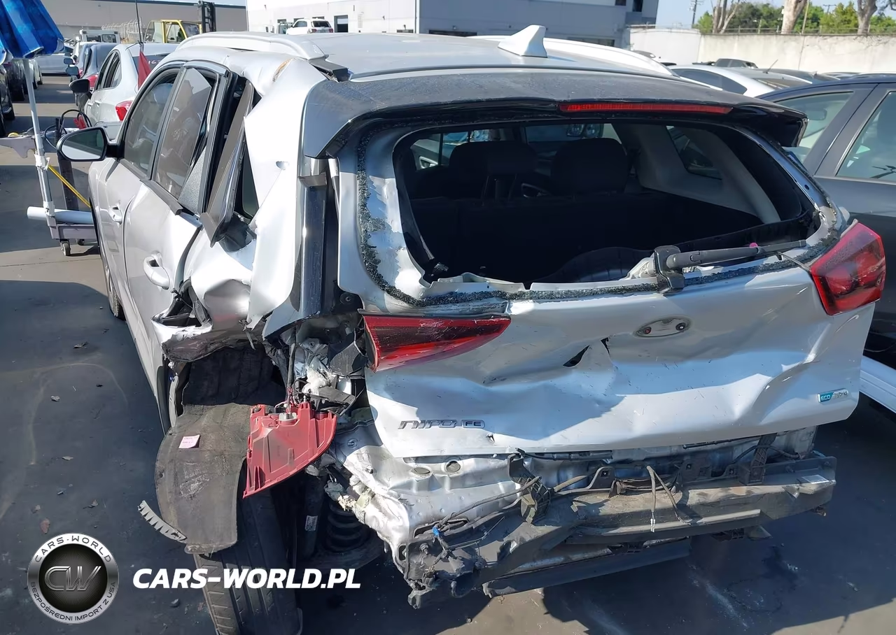 2020 Kia Niro Lx VIN:KNDCB3LC0L5395092 - 6