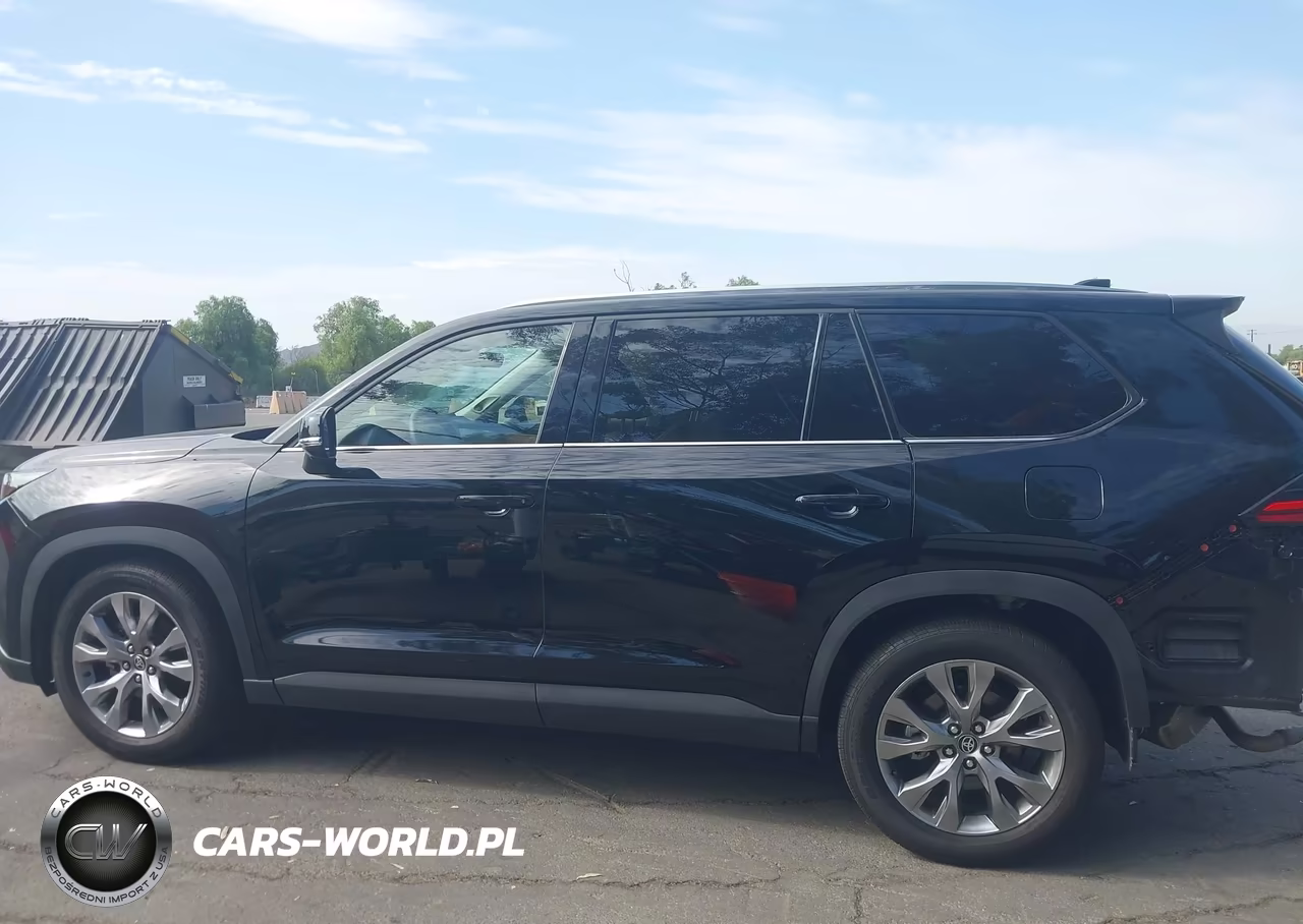 2025 Toyota Grand Highlander Limited VIN:5TDAAAA50SS028480 - 15