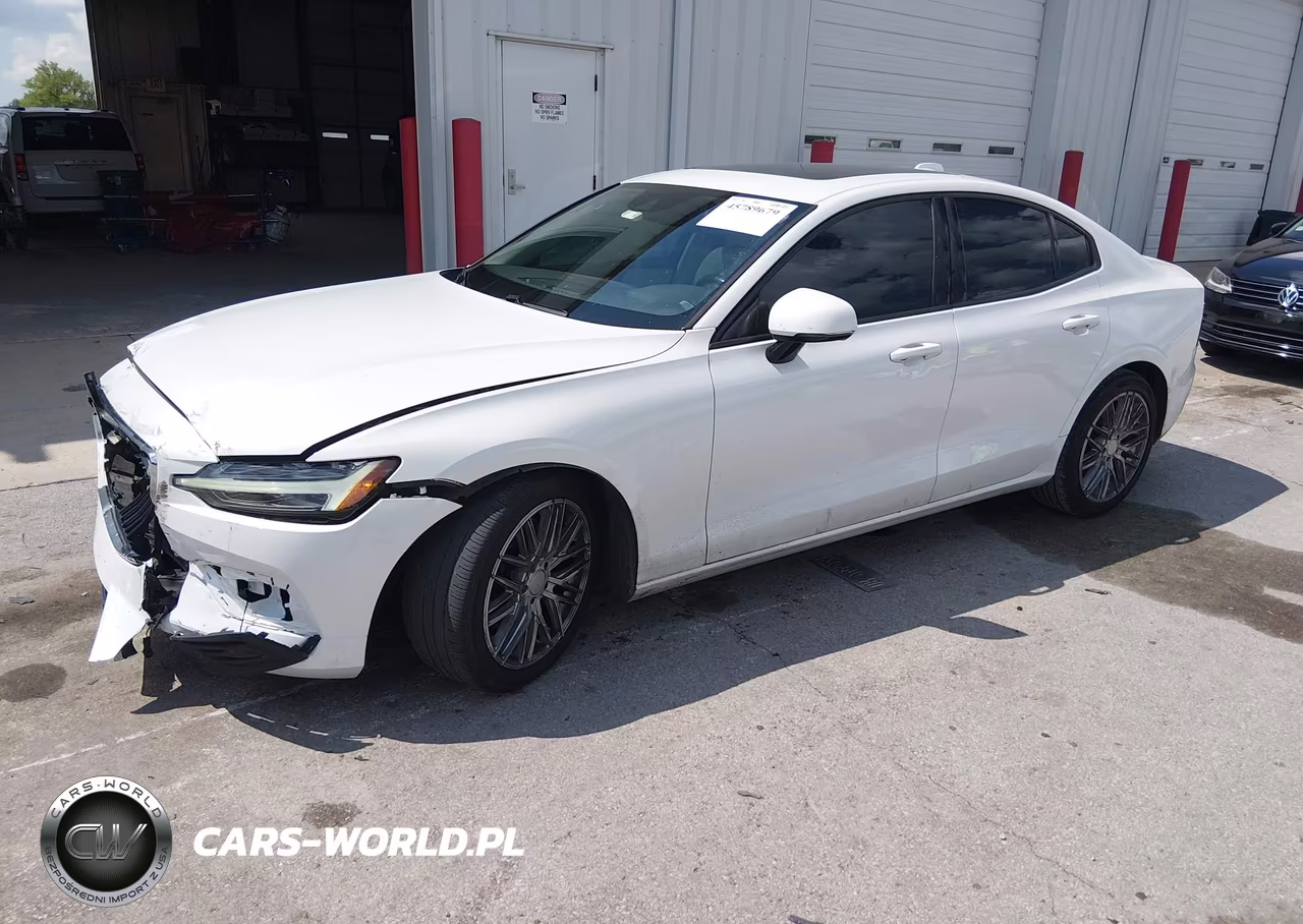 2020 Volvo S60 T5 Momentum VIN:7JR102FK9LG044181 - 2