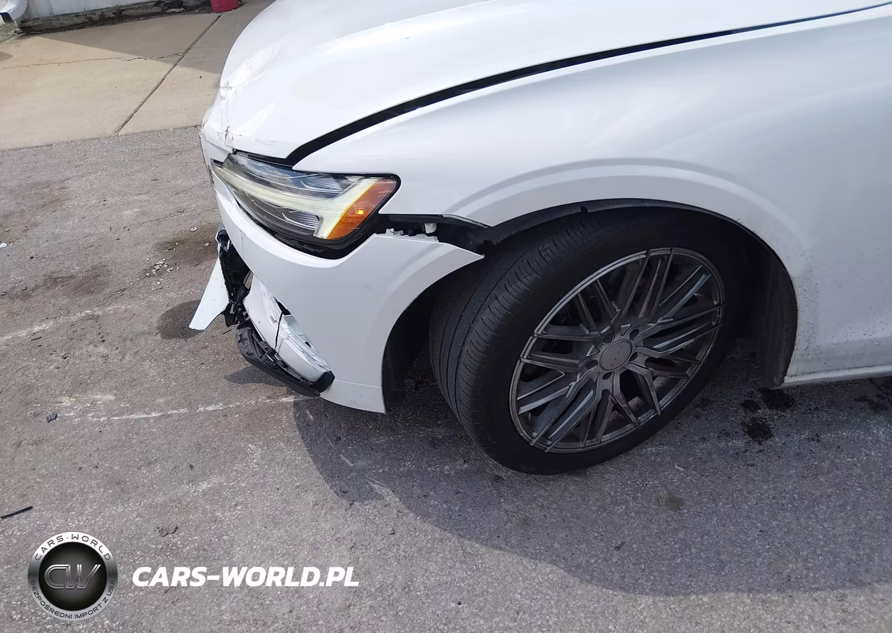2020 Volvo S60 T5 Momentum VIN:7JR102FK9LG044181 - 6
