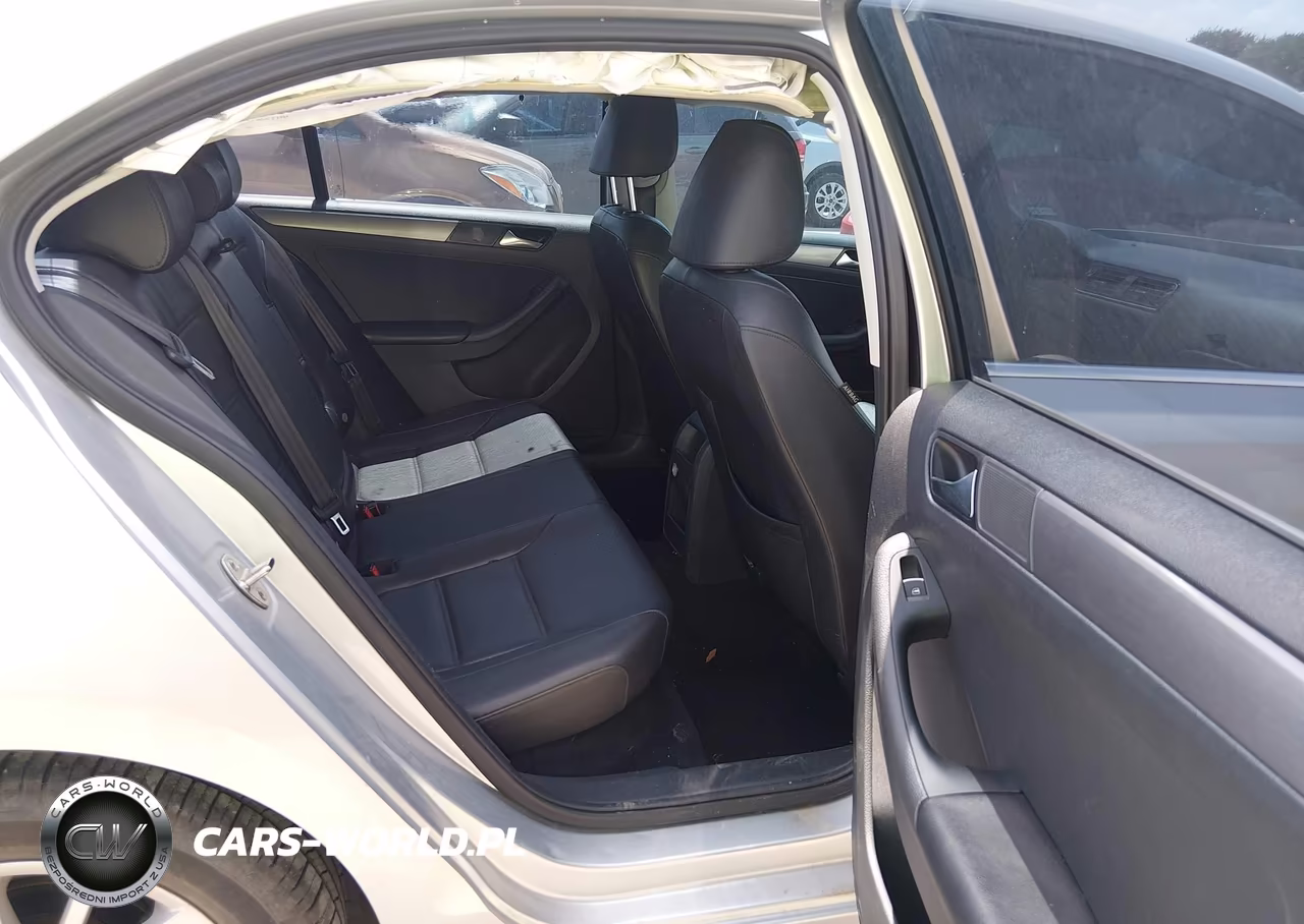 2015 Volkswagen Jetta 2.0L Tdi Se VIN:3VWLA7AJ5FM324686 - 8