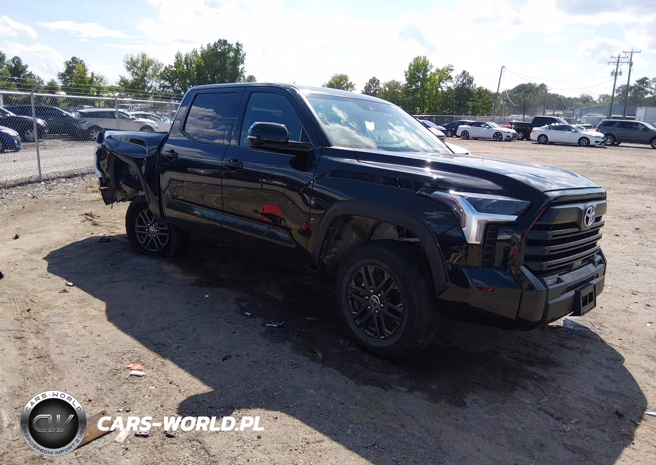 2023 Toyota Tundra Sr5 – zdjęcie 1 z 16