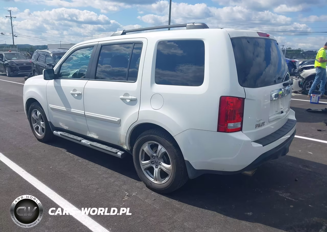 2015 Honda Pilot Ex-L VIN:5FNYF4H55FB060777 - 3
