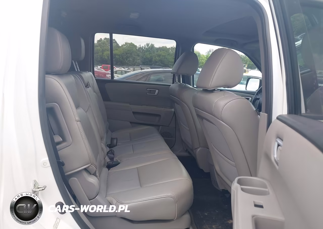2015 Honda Pilot Ex-L VIN:5FNYF4H55FB060777 - 8