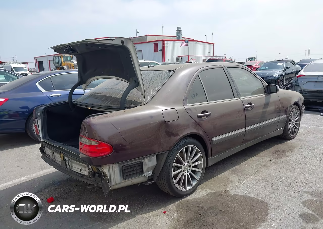 2002 Mercedes-Benz E 320 Special Edition VIN:WDBJF65J72B460978 - 4