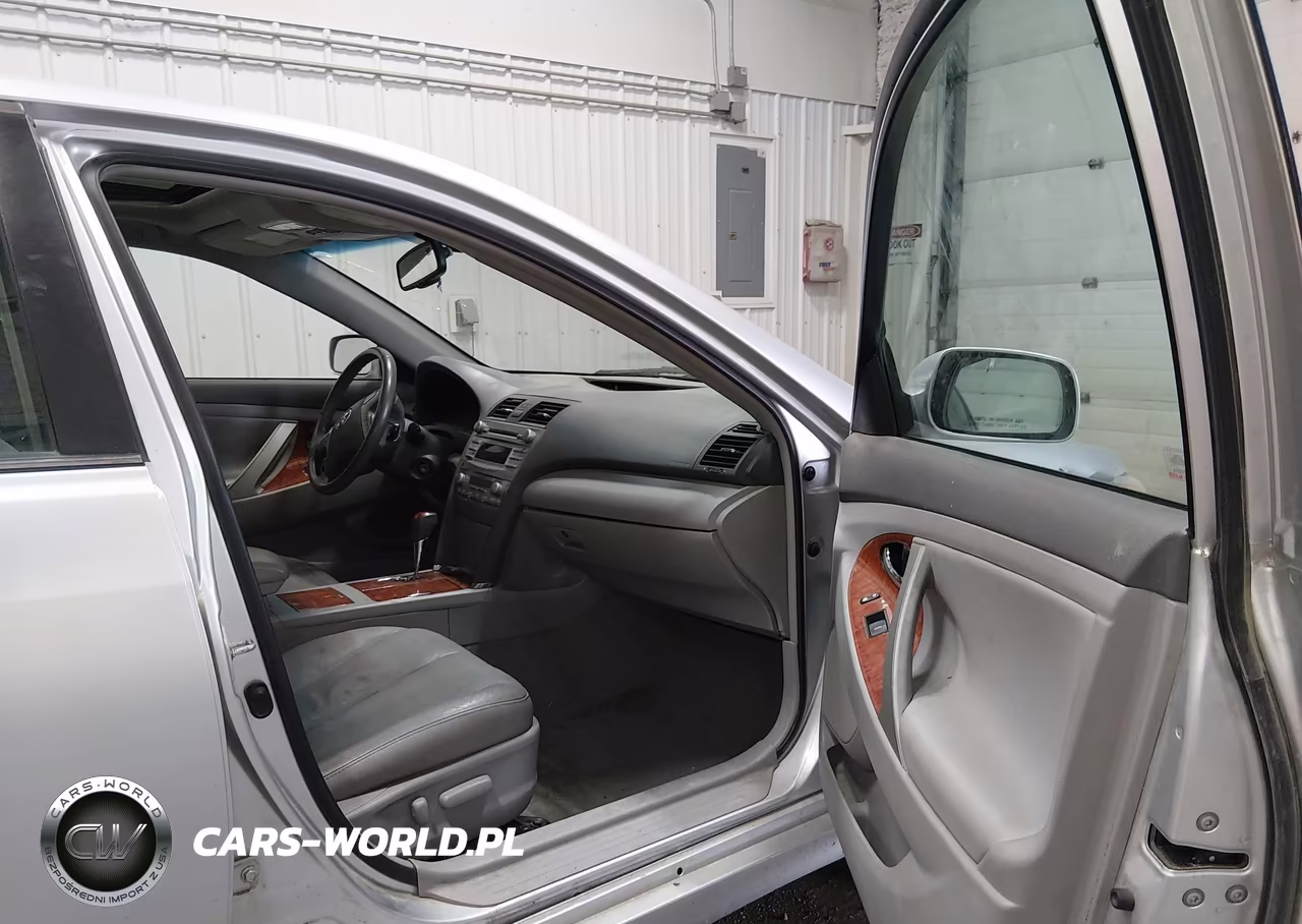 2011 Toyota Camry Xle VIN:4T1BF3EK6BU633161 - 5