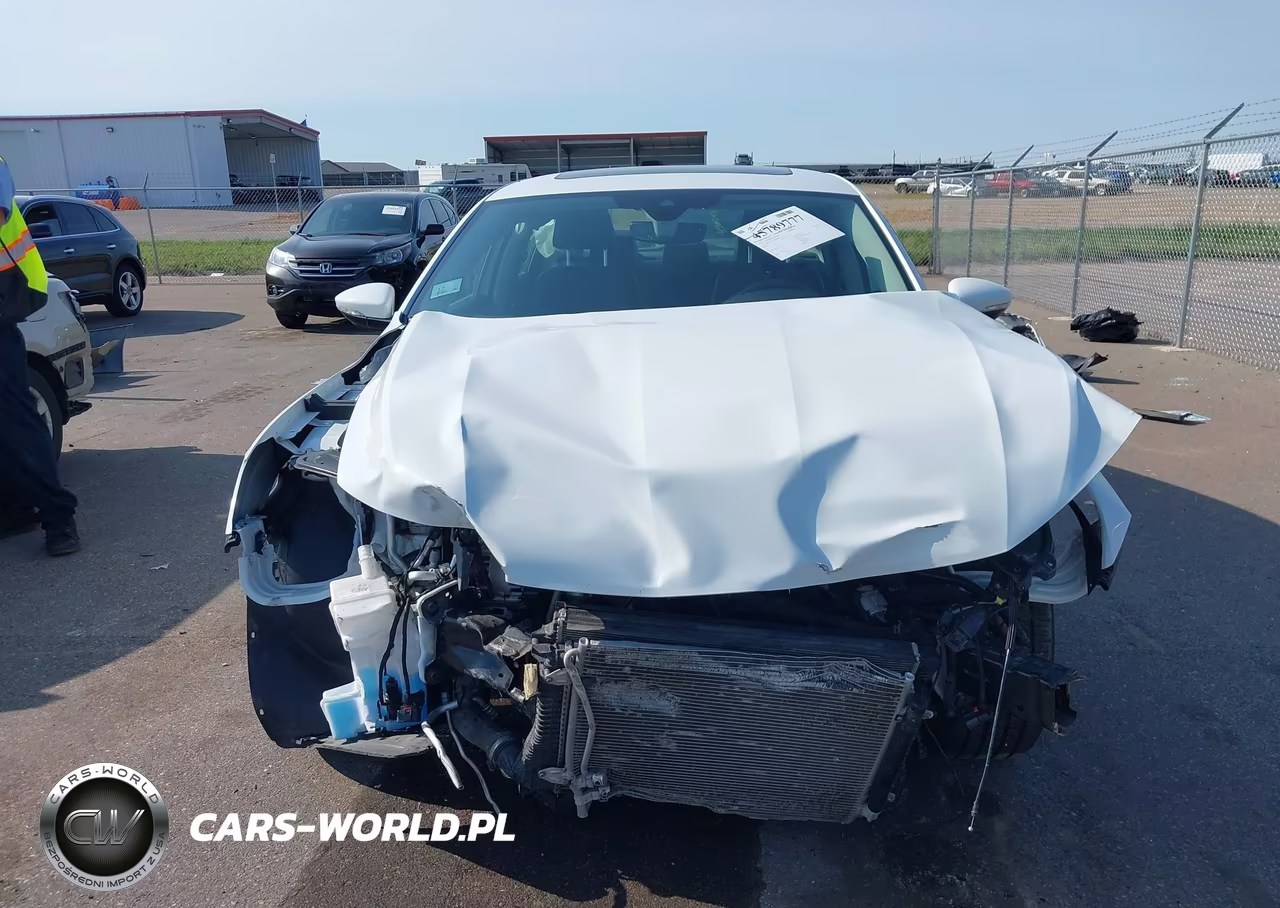 2020 Volkswagen Passat Sel VIN:1VWCA7A35LC018540 - 13