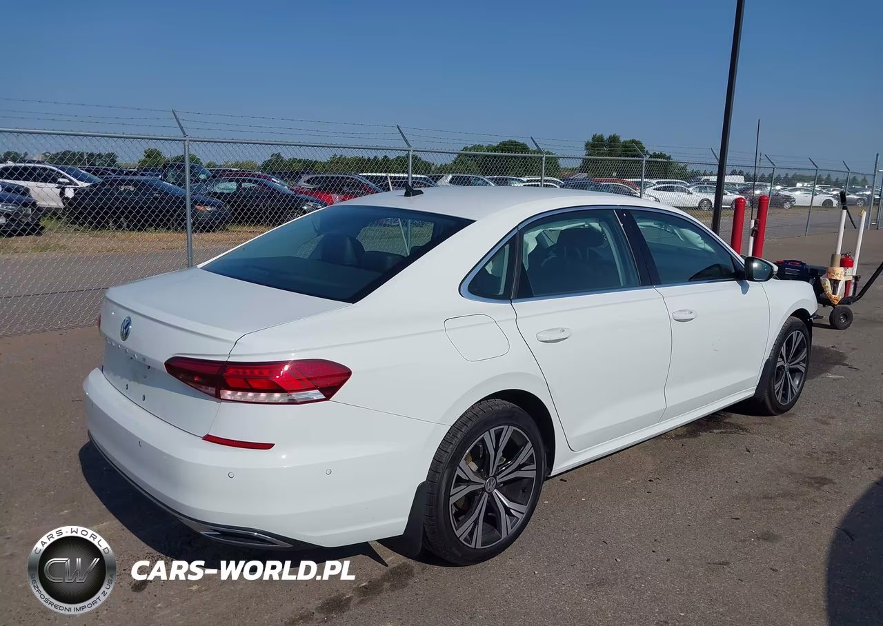 2020 Volkswagen Passat Sel VIN:1VWCA7A35LC018540 - 4