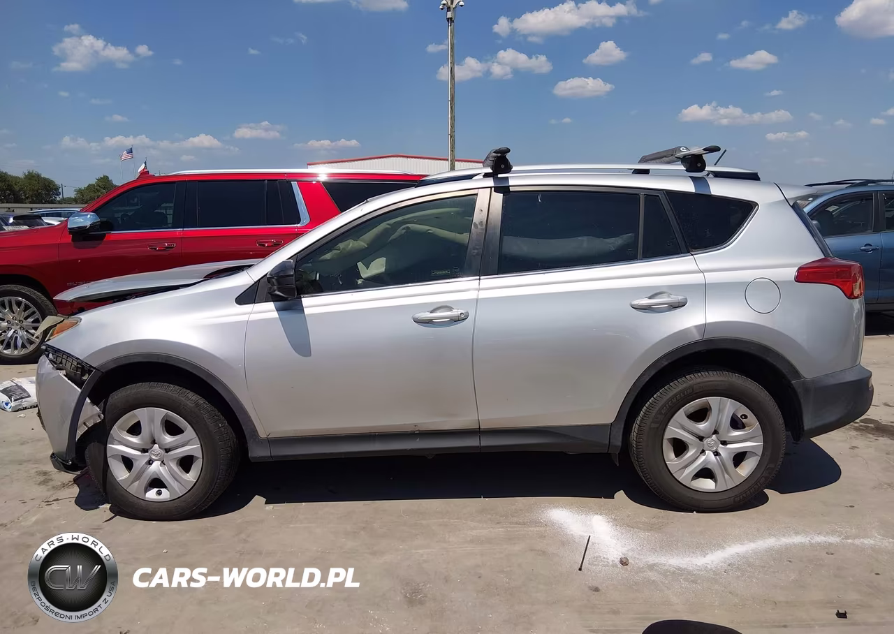 2015 Toyota Rav4 Le VIN:JTMZFREV1FJ053792 - 14