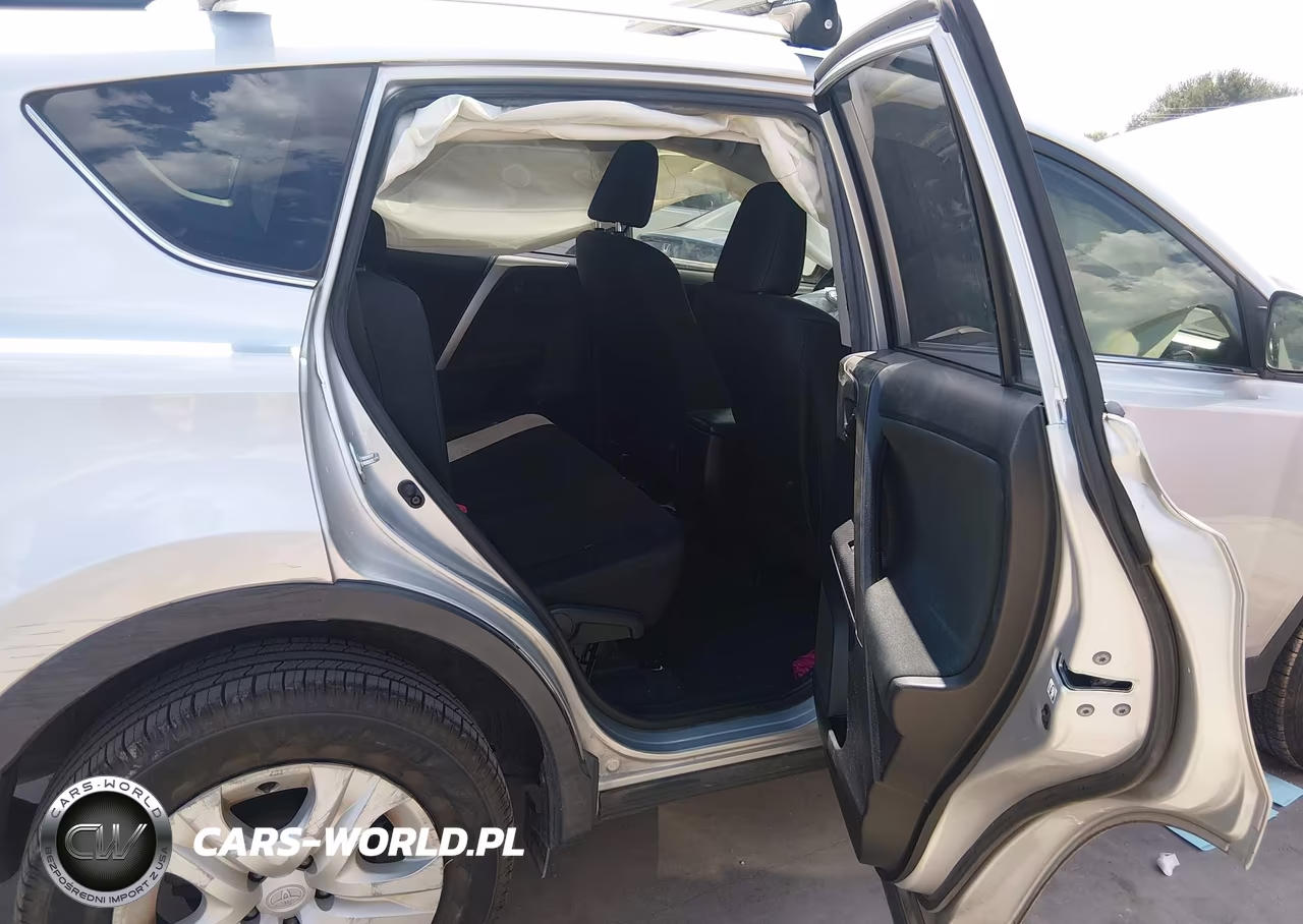2015 Toyota Rav4 Le VIN:JTMZFREV1FJ053792 - 8