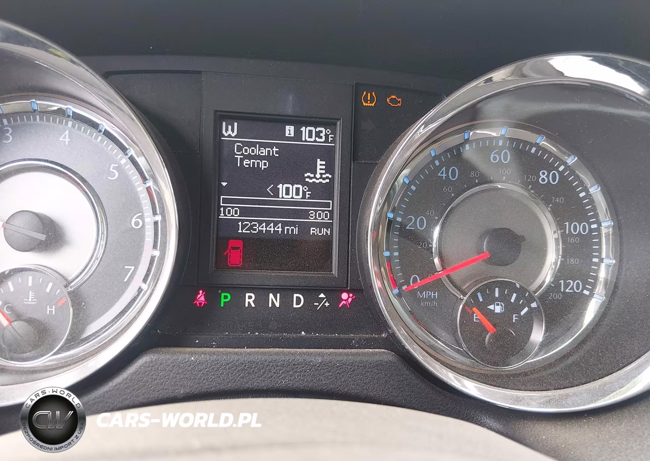 2014 Chrysler Town & Country Touring VIN:2C4RC1BG6ER124284 - 7