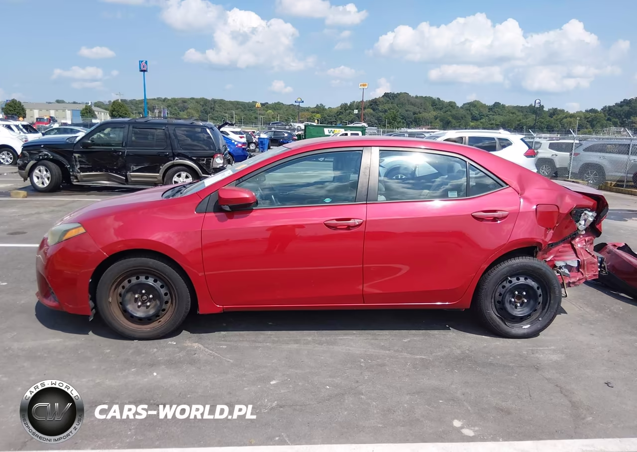 2015 Toyota Corolla Le VIN:2T1BURHE2FC397761 - 15