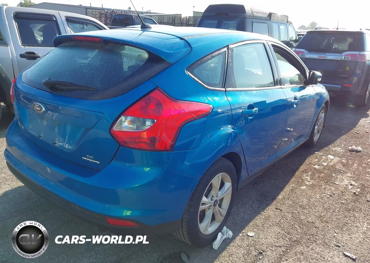 2014 Ford Focus Se VIN:1FADP3K20EL431995 - 4