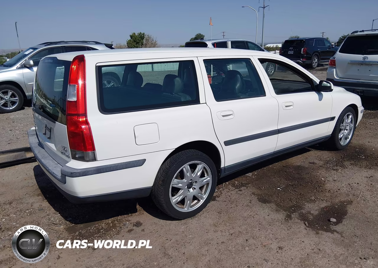 2003 Volvo V70 2.5L Turbo VIN:YV1SJ59H532332210 - 4