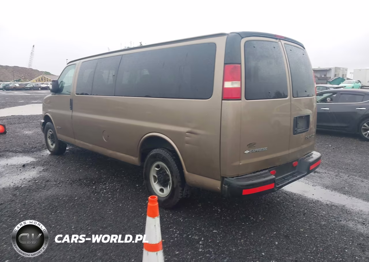2003 Chevrolet Express Passenger VIN:1GAHG39U331147894 - 3