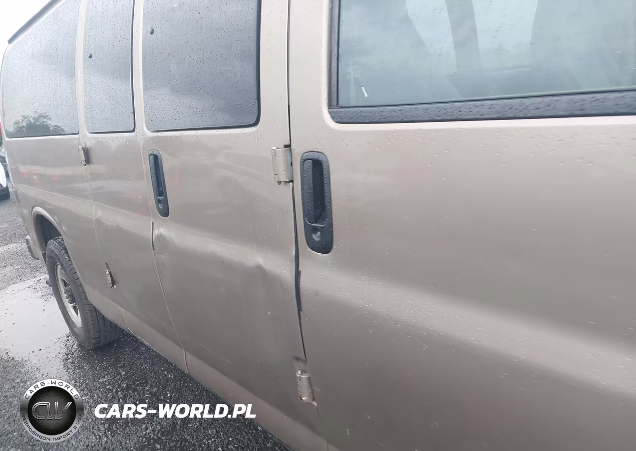 2003 Chevrolet Express Passenger VIN:1GAHG39U331147894 - 6