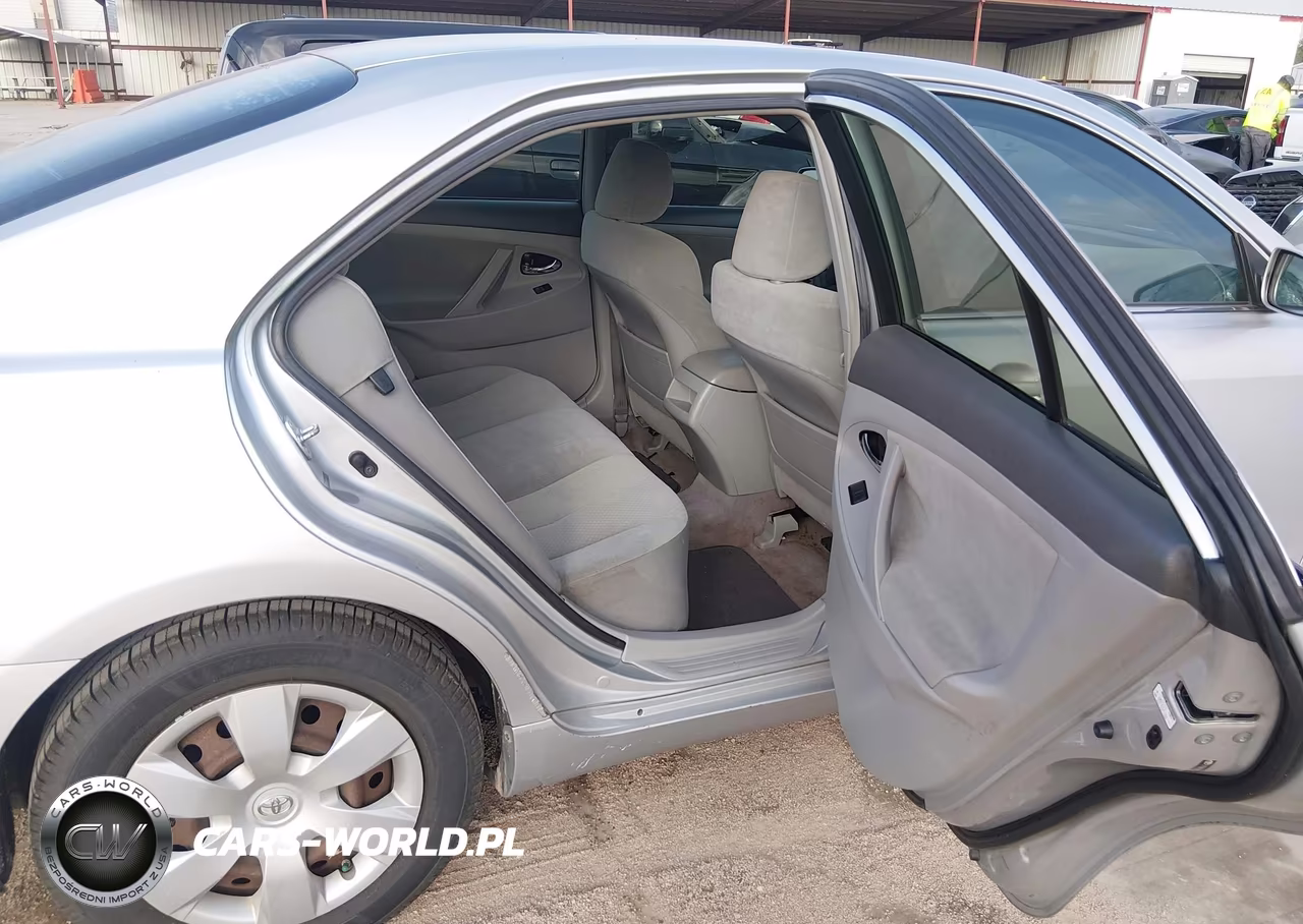 2008 Toyota Camry Le VIN:JTNBK46K583036775 - 8
