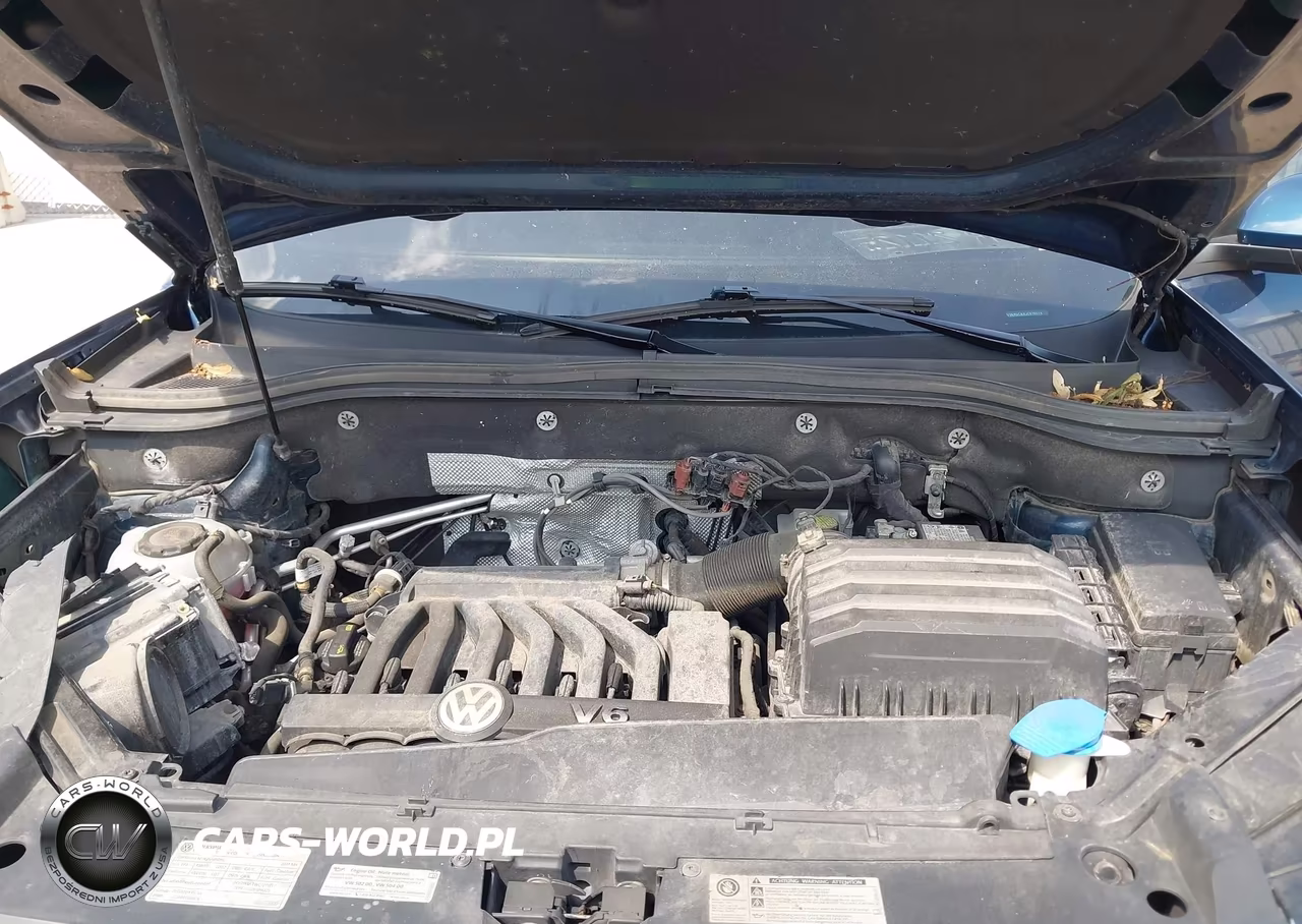 2018 Volkswagen Atlas 3.6L V6 Se VIN:1V2KR2CAXJC570214 - 10