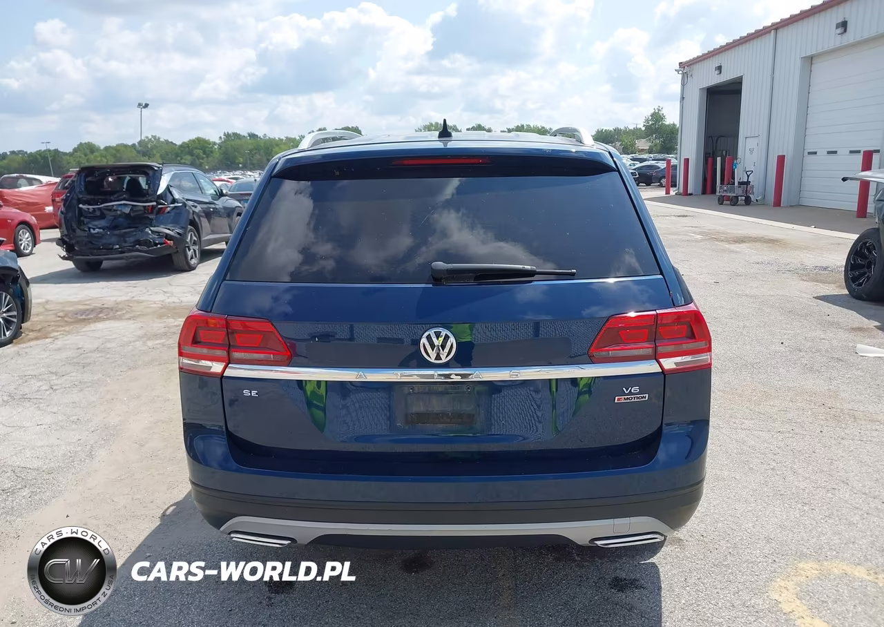 2018 Volkswagen Atlas 3.6L V6 Se VIN:1V2KR2CAXJC570214 - 16