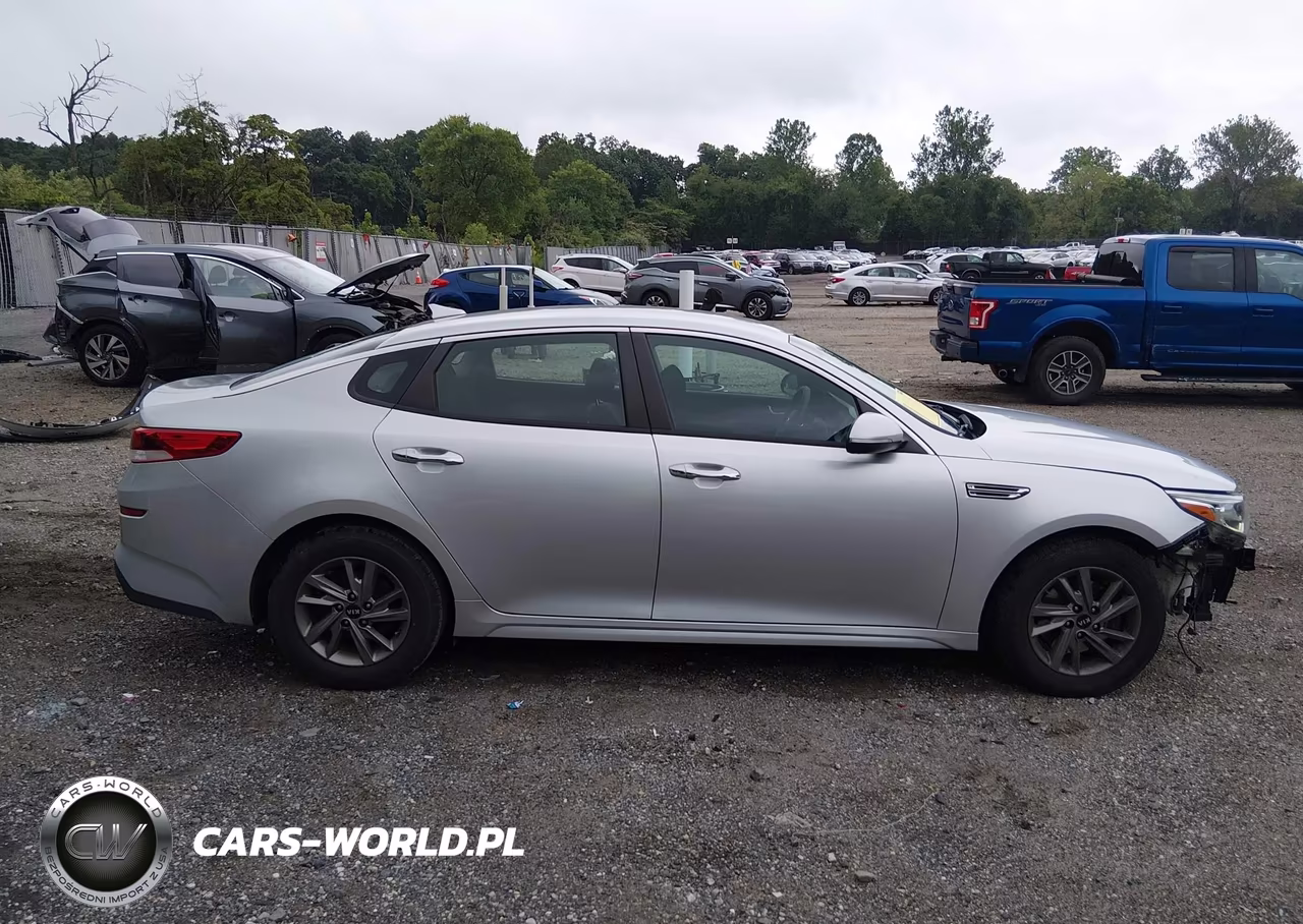 2019 Kia Optima Lx VIN:5XXGT4L30KG317393 - 13