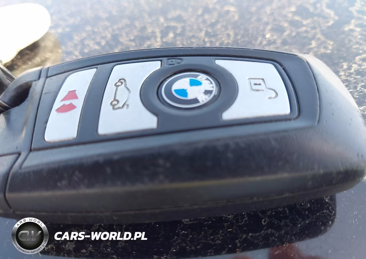 2017 BMW 320I VIN:WBA8A9C39HK864567 - 11