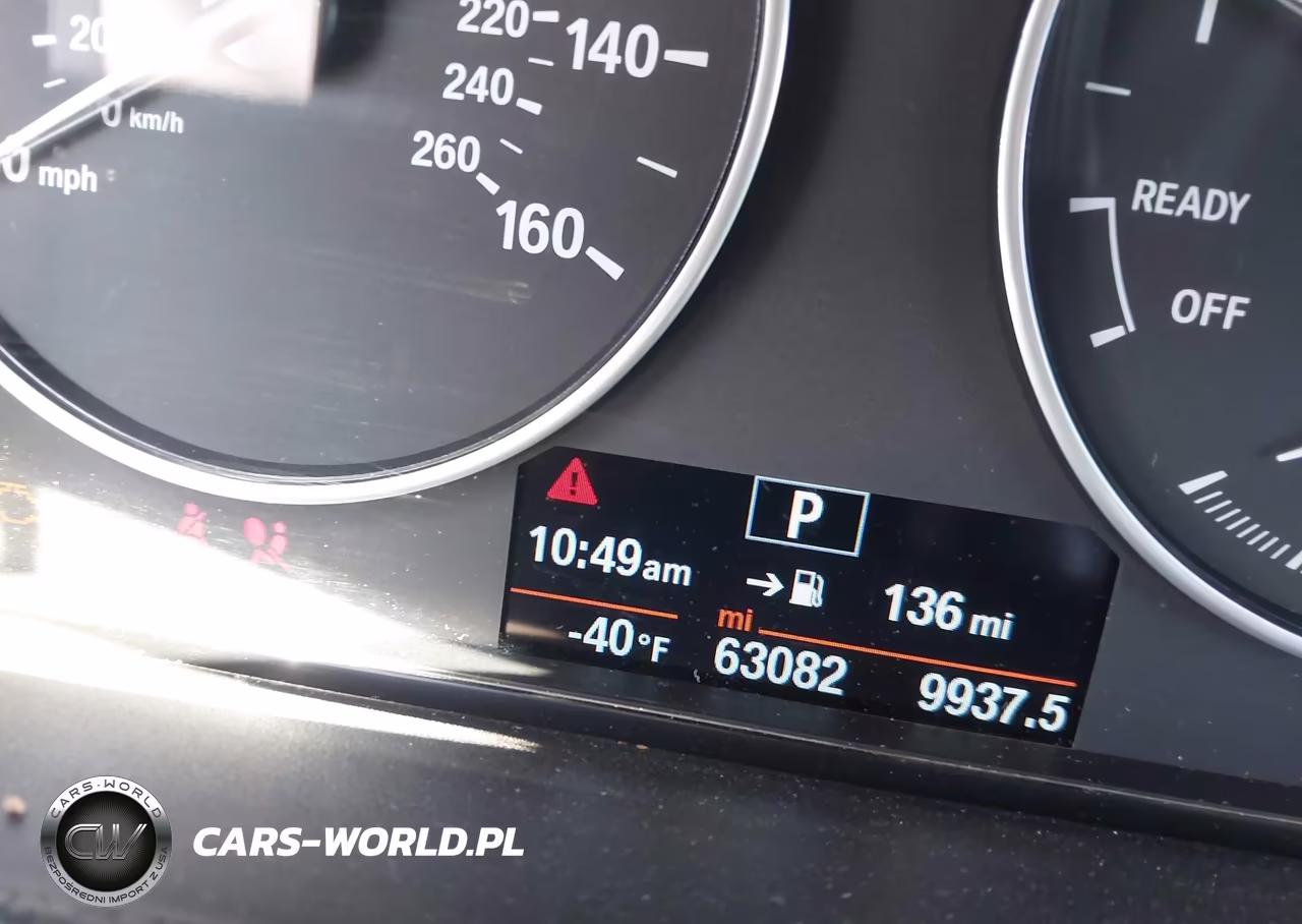 2017 BMW 320I VIN:WBA8A9C39HK864567 - 16